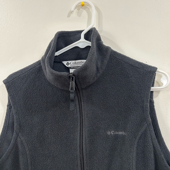 Columbia Charcoal Fleece Vest size L - Picture 4 of 6